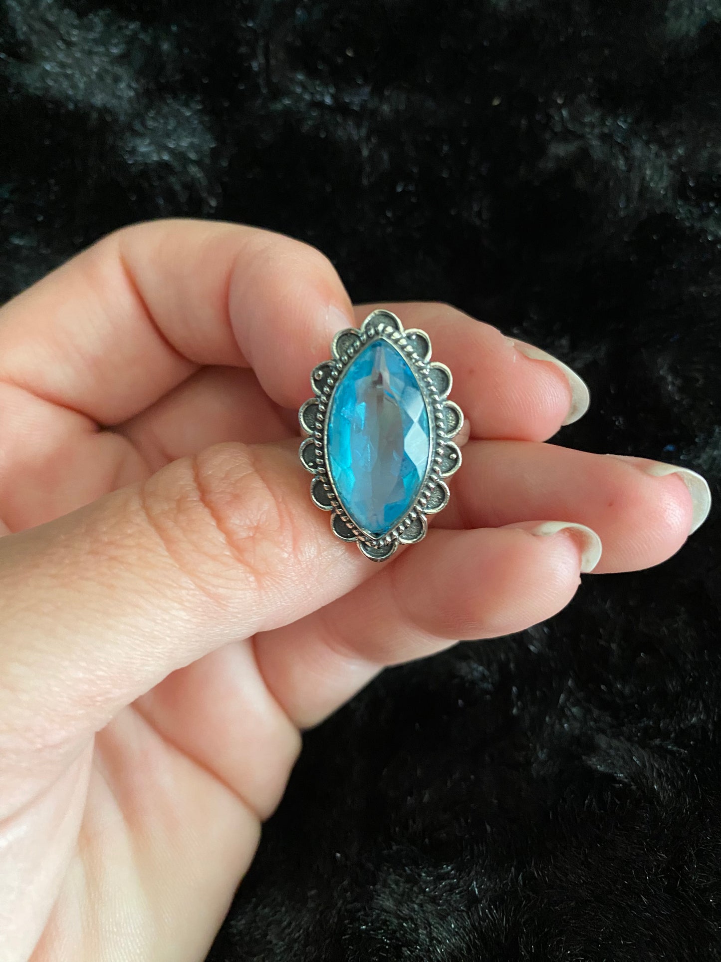 Blue topaz ring
