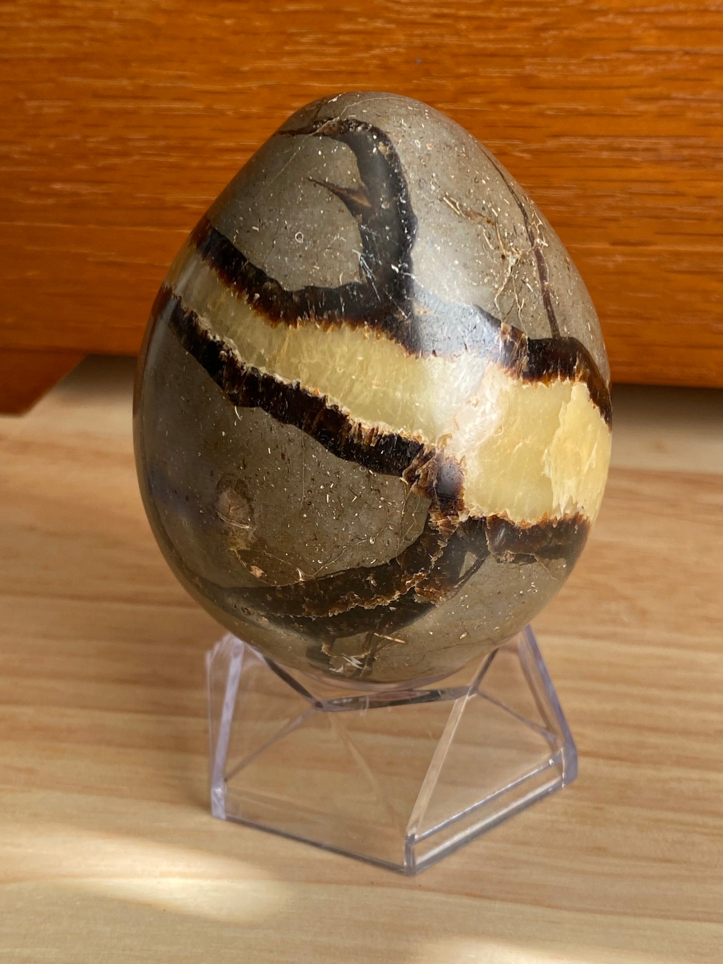 2.5 inch sectarian egg