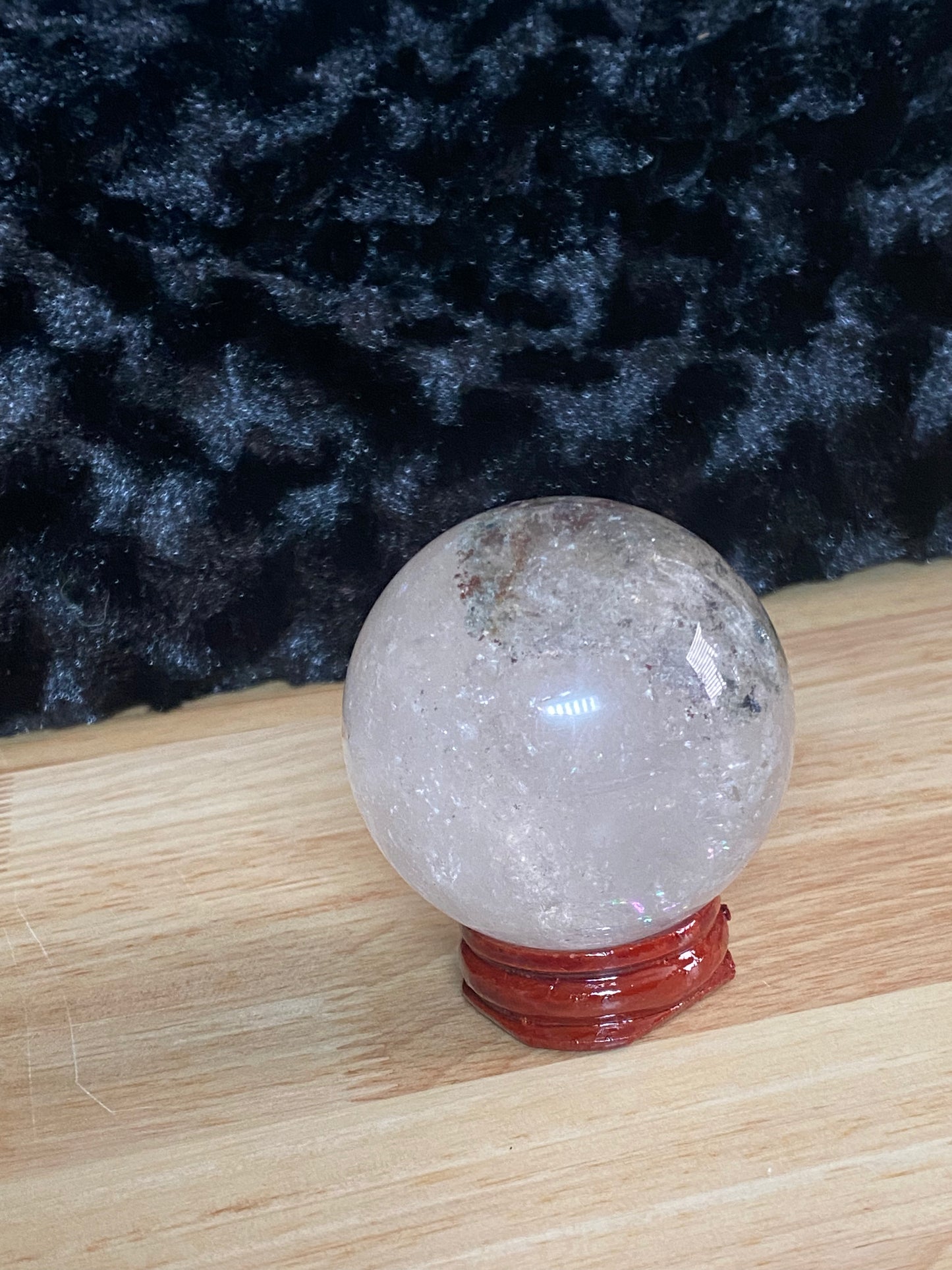 Garden quartz sphere